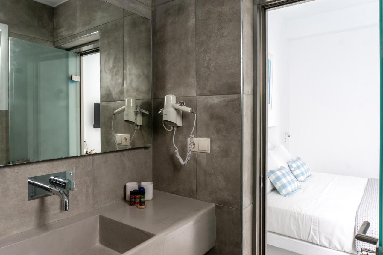 Pelican Paros Exterior photo